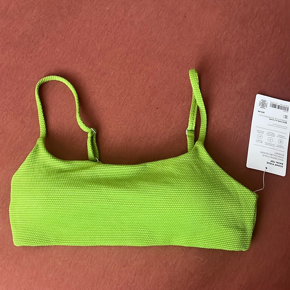 ATHLETA Lime Green Scoop Pique textured Bikini Top!! NWT